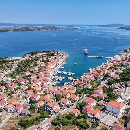 With A Parking Space Sali, Dugi Otok - 910 Apartman