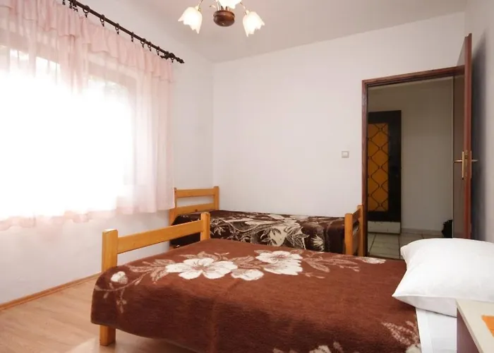 Apartment With Parking Space Sali, Dugi Otok - 910 *