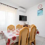 With Parking Space Sali, Dugi Otok - 910 Apartament *