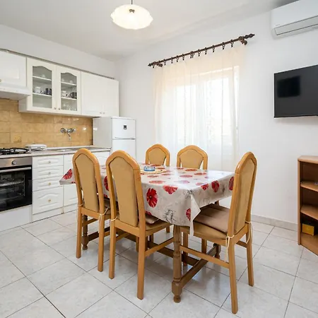 Apartmán With Parking Space Sali, Dugi Otok - 910