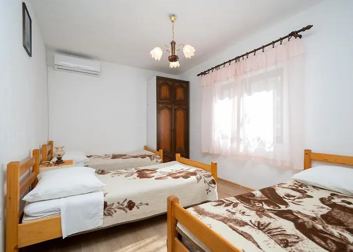 Appartamento With Parking Space Sali, Dugi Otok - 910 *